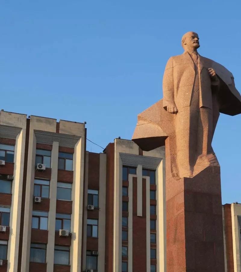 Return to the USSR