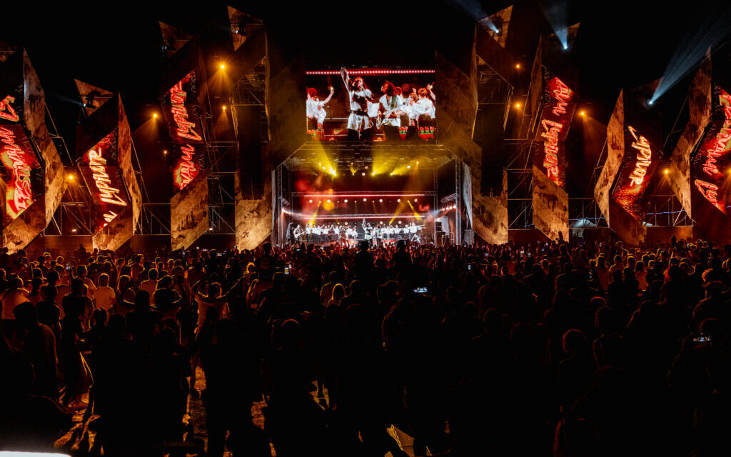 https://voyages-moldavie.com/wp-content/uploads/2025/07/2-festivalul-lupilor-2025-2-1024x683-1-1024x640.jpg