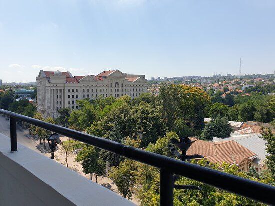 Visita a Chișinău, capitale della Moldavia