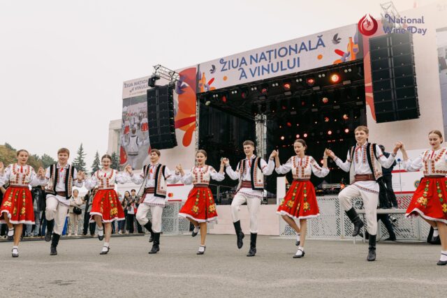 Giornata del vino in Moldavia - Hora